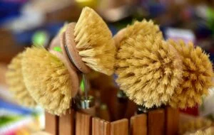 Des brosses pour la vaisselle